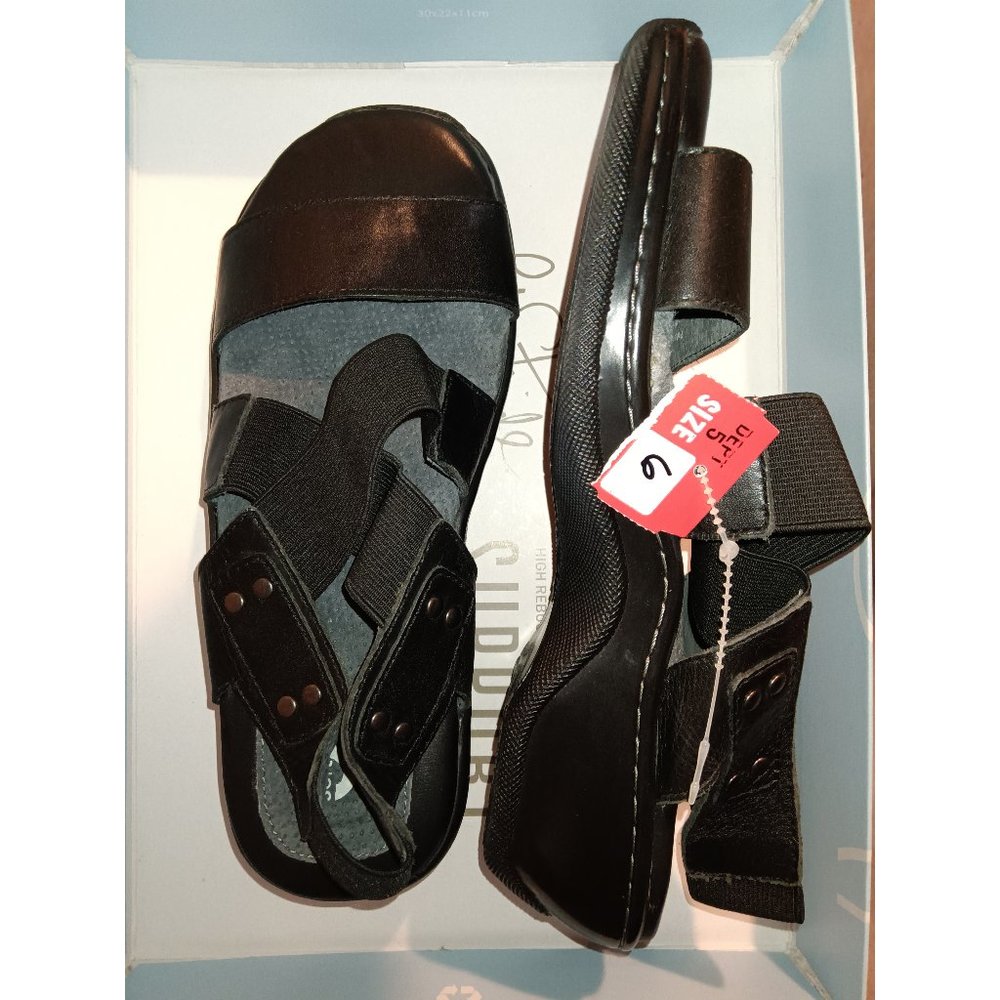 Black SoftWalk Leather Elastic Crisscross Band BRAND NEW Sandals Size 6 Medium